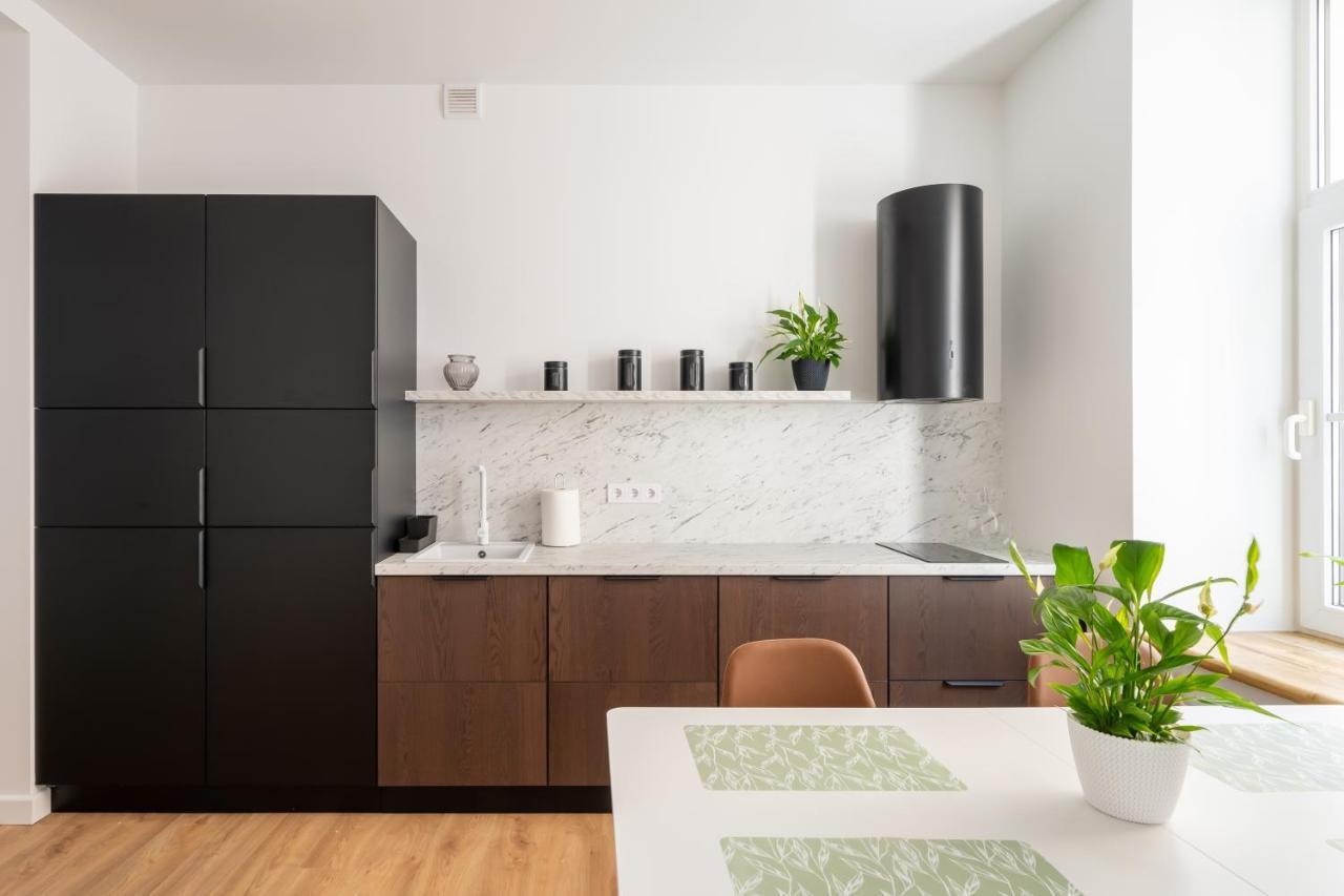 Апартаменты Spacious 1-bedroom In The Heart Of Old Town Рига