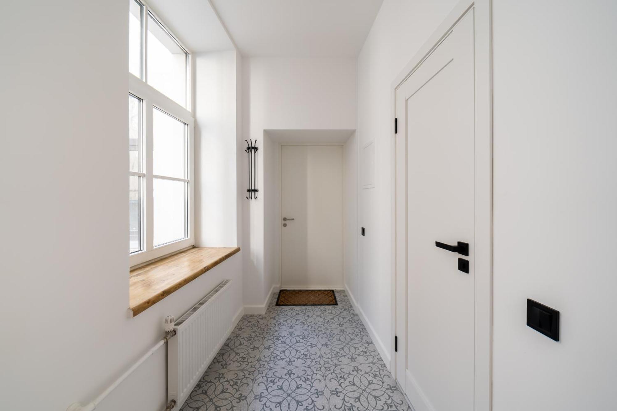 Апартаменты Spacious 1-bedroom In The Heart Of Old Town